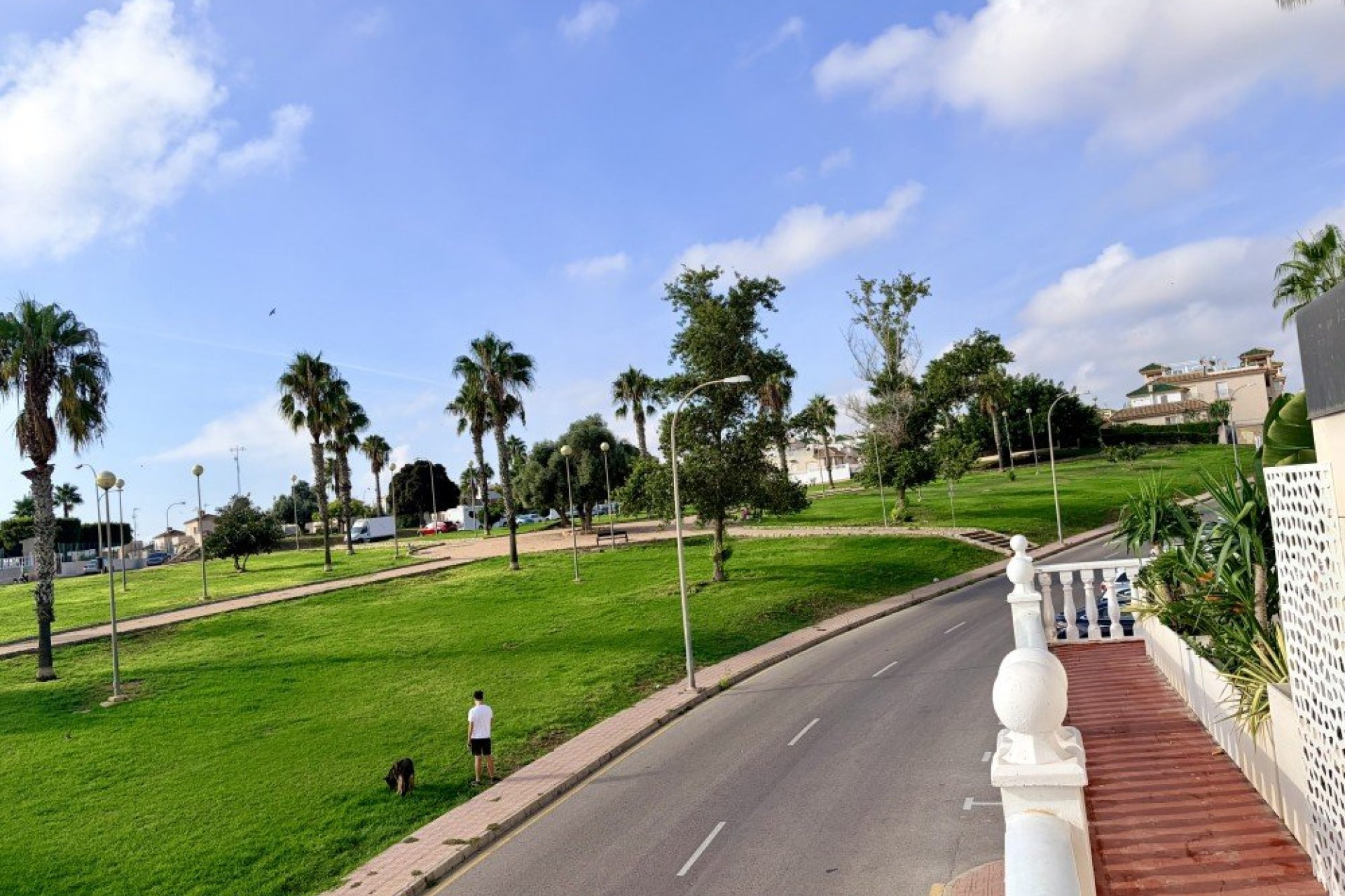 Resale - Bungalow -
Torrevieja - Costa Blanca
