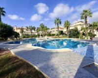 Resale - Bungalow -
Torrevieja - Costa Blanca