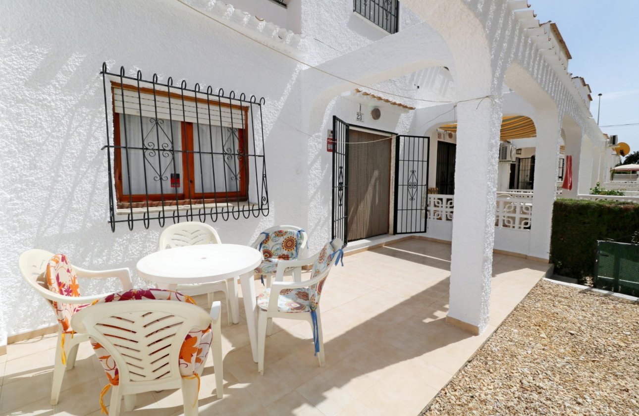 Resale - Bungalow -
Torrevieja - El Acequión - Los Náufragos