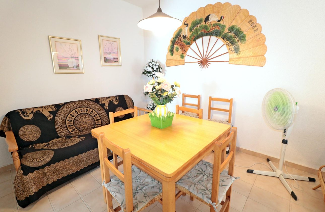 Resale - Bungalow -
Torrevieja - El Acequión - Los Náufragos