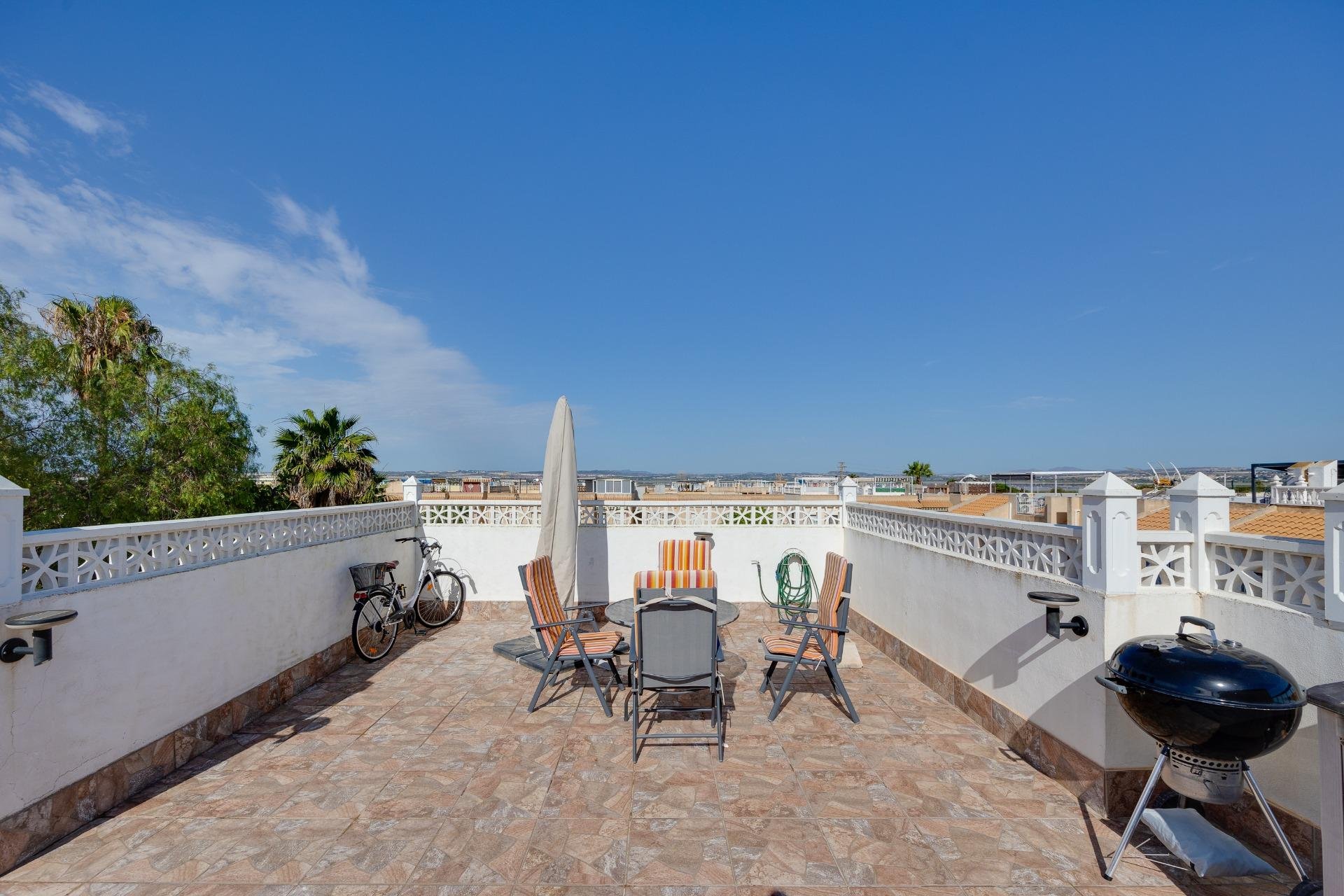 Resale - Bungalow -
Torrevieja - El Chaparral
