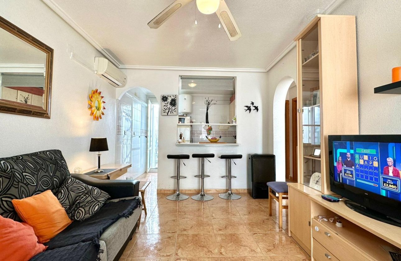 Resale - Bungalow -
Torrevieja - El Limonar