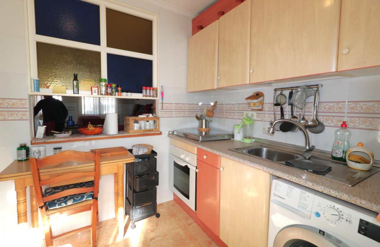 Resale - Bungalow -
Torrevieja - El Limonar