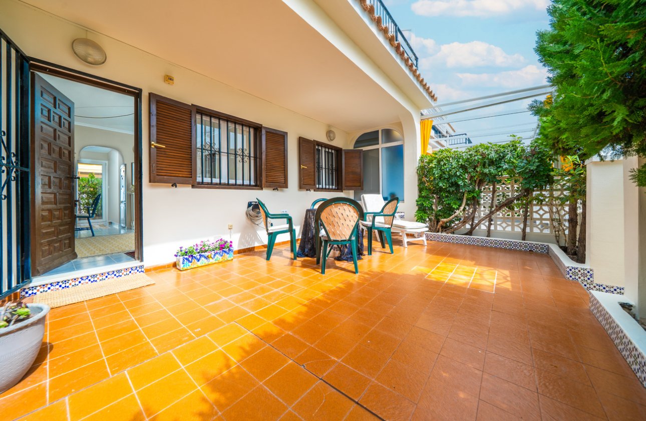 Resale - Bungalow -
Torrevieja - La Mata
