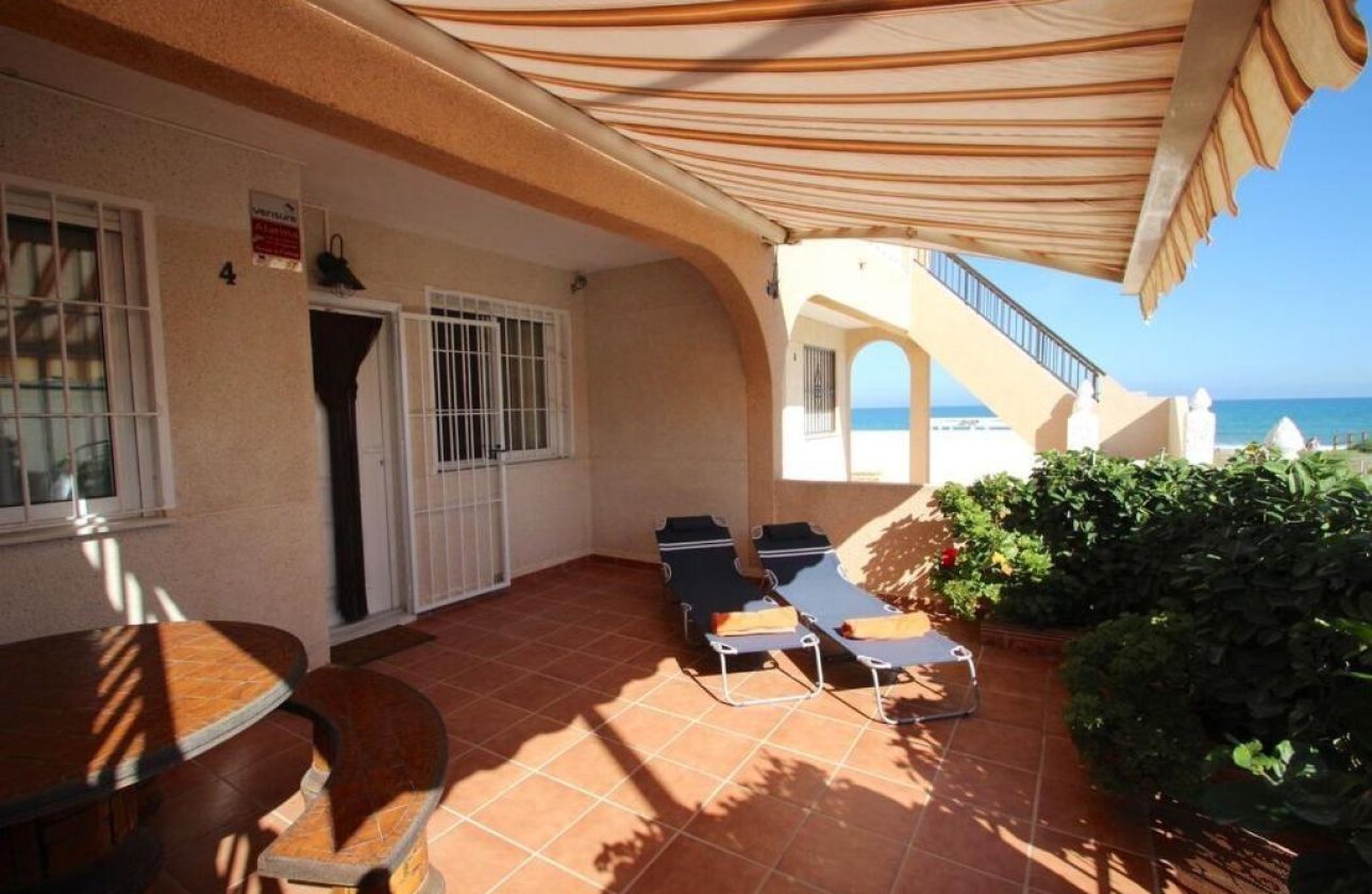 Resale - Bungalow -
Torrevieja - La Mata