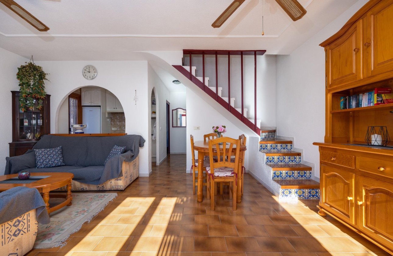 Resale - Bungalow -
Torrevieja - La Mata