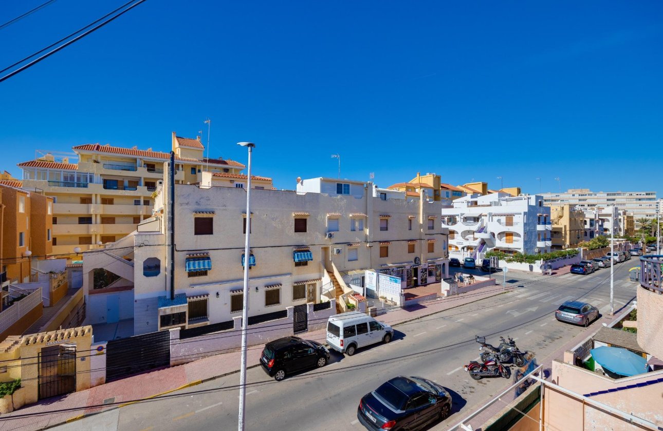 Resale - Bungalow -
Torrevieja - La Mata