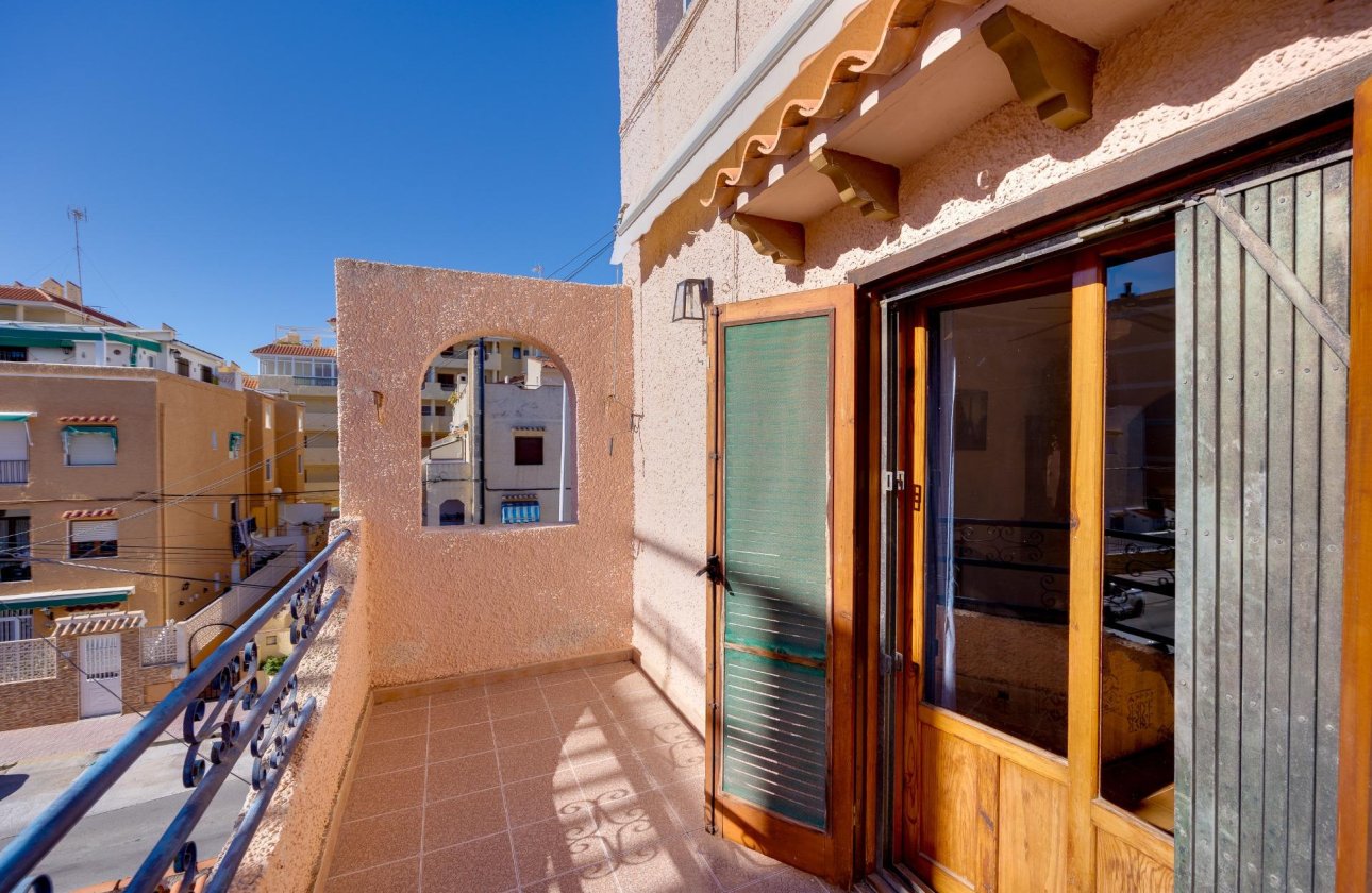 Resale - Bungalow -
Torrevieja - La Mata