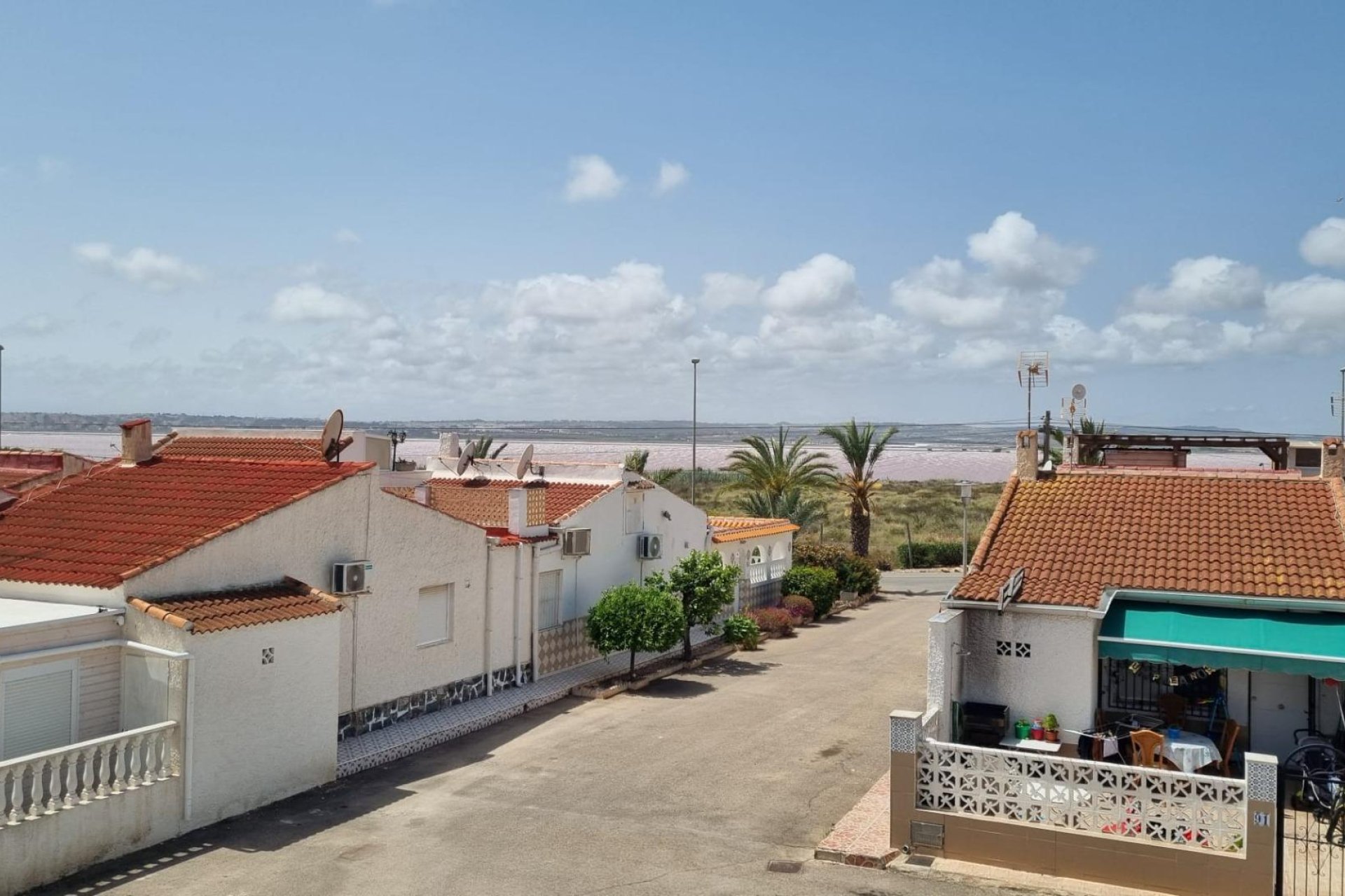 Resale - Bungalow -
Torrevieja - La Siesta - El Salado - Torreta