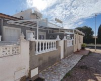 Resale - Bungalow -
Torrevieja - La Siesta - El Salado - Torreta