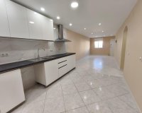 Resale - Bungalow -
Torrevieja - La Siesta - El Salado - Torreta