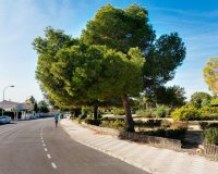 Resale - Bungalow -
Torrevieja - La Siesta - El Salado - Torreta
