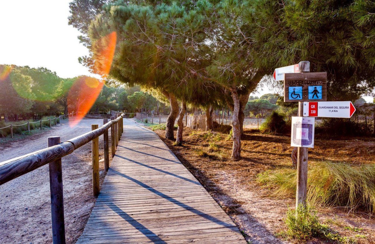 Resale - Bungalow -
Torrevieja - La Siesta - El Salado - Torreta