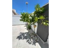 Resale - Bungalow -
Torrevieja - La Siesta - El Salado - Torreta