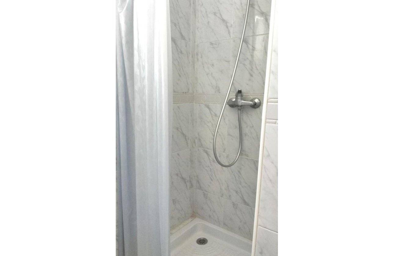 Resale - Bungalow -
Torrevieja - La Siesta - El Salado - Torreta