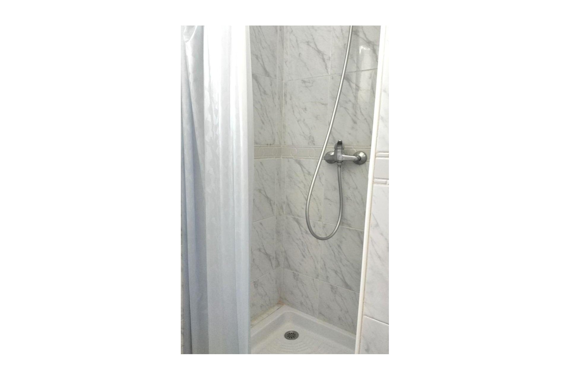 Resale - Bungalow -
Torrevieja - La Siesta - El Salado - Torreta