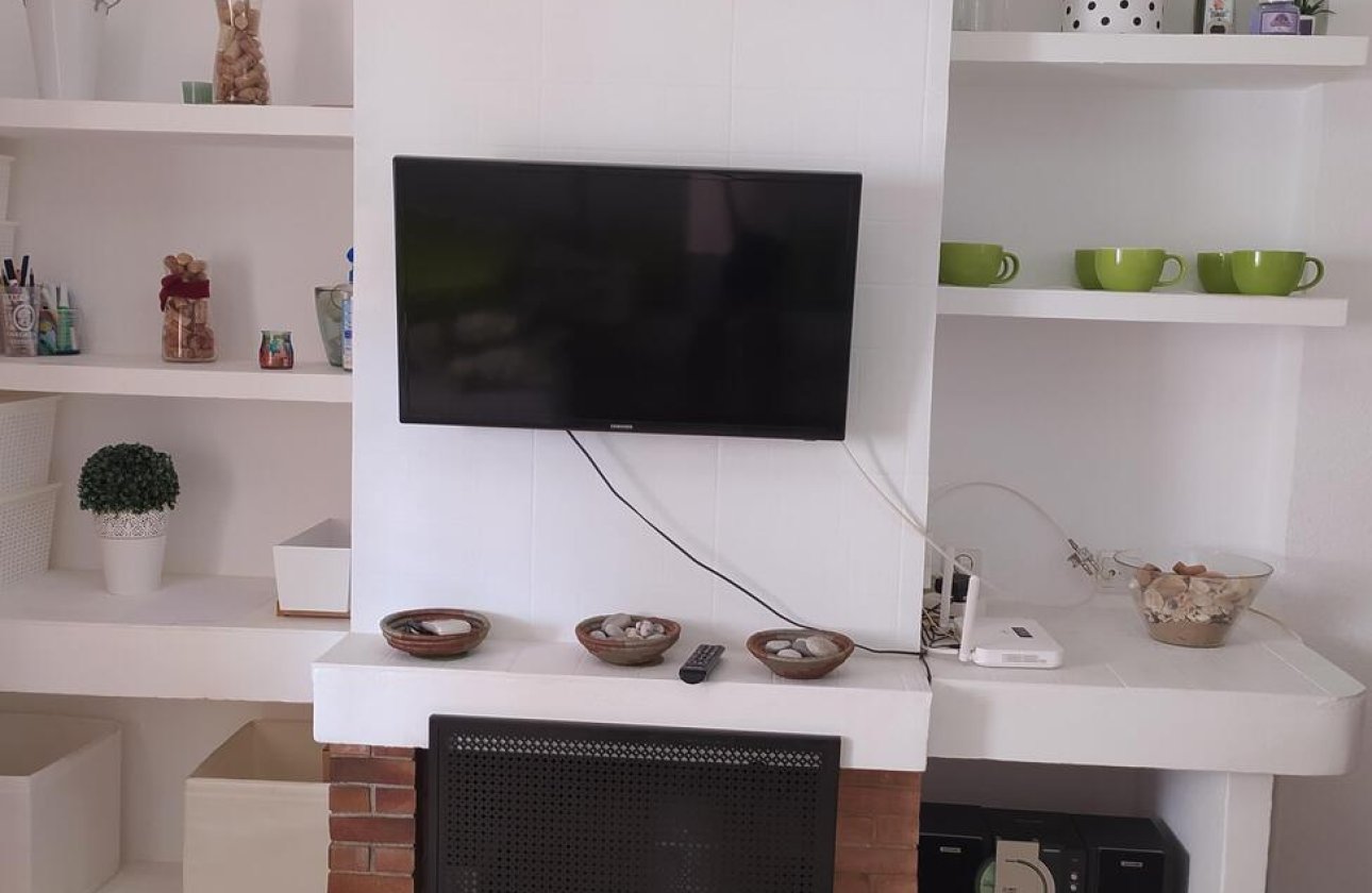 Resale - Bungalow -
Torrevieja - LA VELETA MAR AZUL