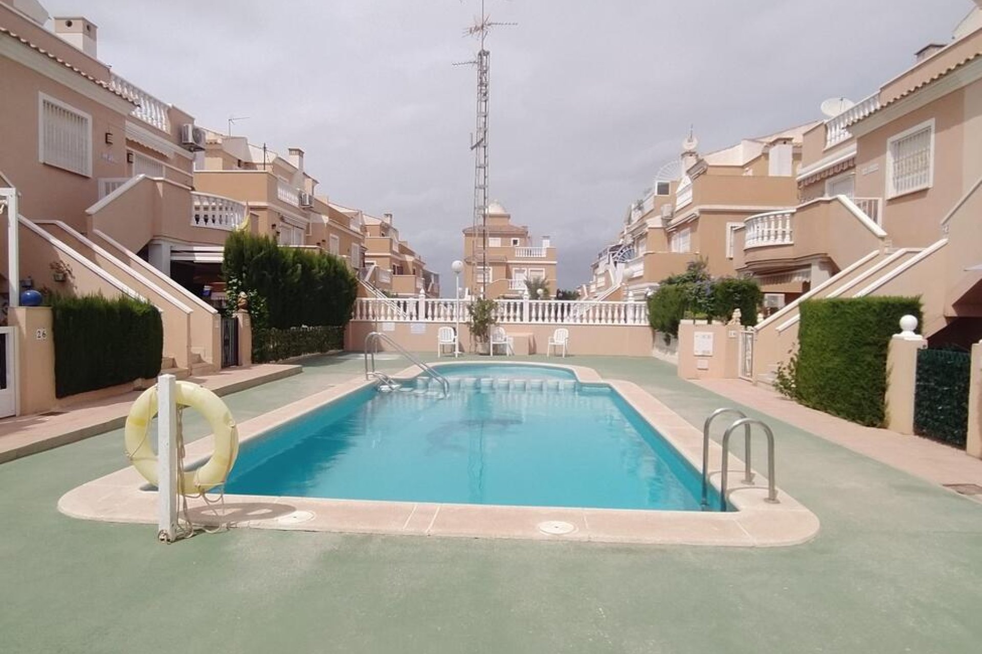 Resale - Bungalow -
Torrevieja - LA VELETA MAR AZUL