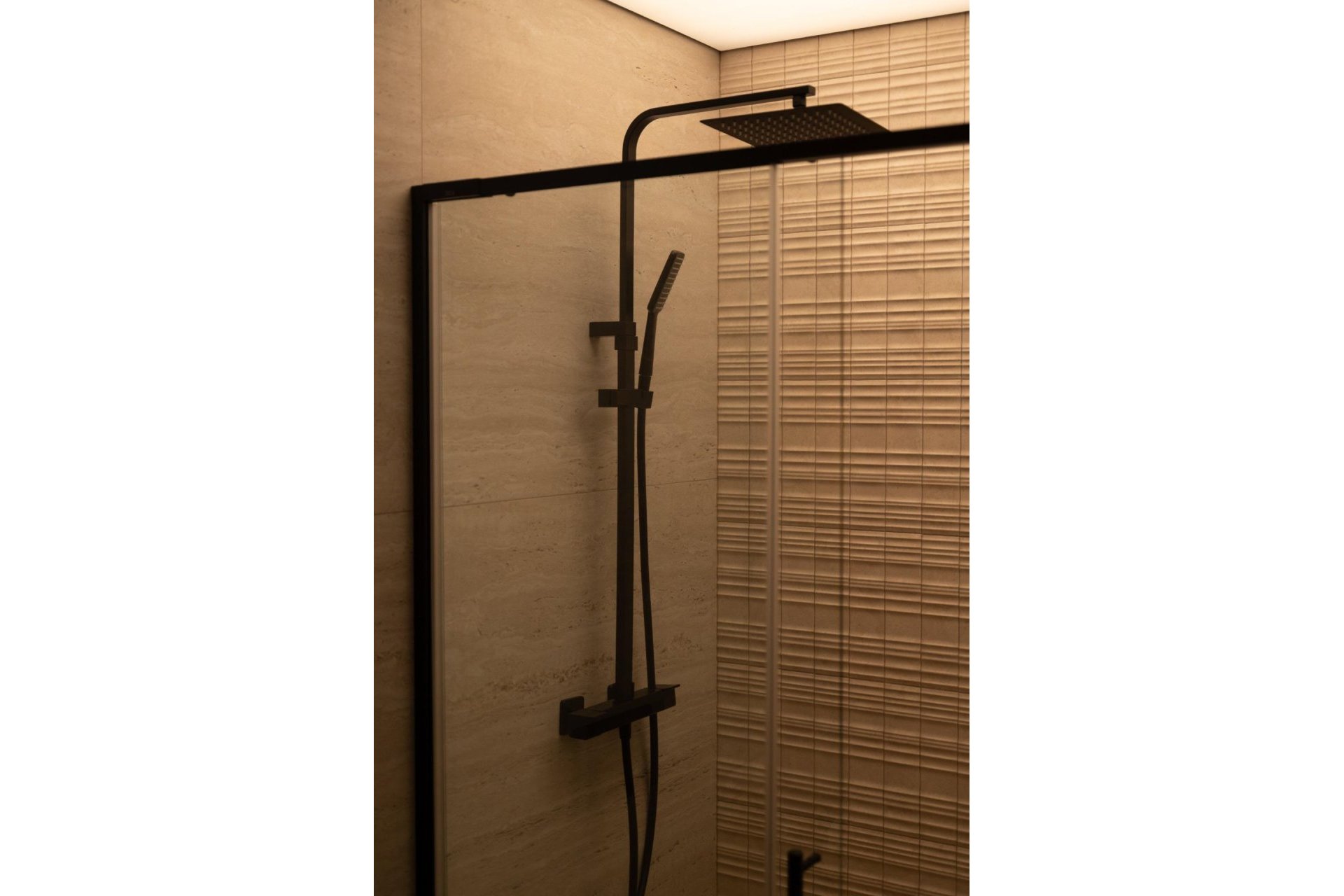 Resale - Bungalow -
Torrevieja - La Veleta