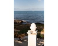 Resale - Bungalow -
Torrevieja - La Veleta