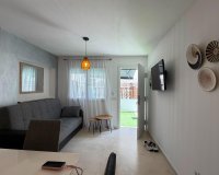 Resale - Bungalow -
Torrevieja - La Veleta