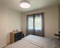 Resale - Bungalow -
Torrevieja - La Veleta