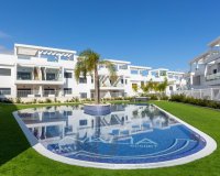 Resale - Bungalow -
Torrevieja - Los Balcones - Los Altos del Edén