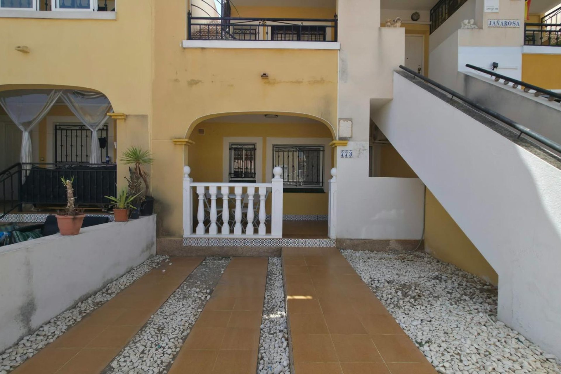 Resale - Bungalow -
Torrevieja - Los Balcones - Los Altos del Edén