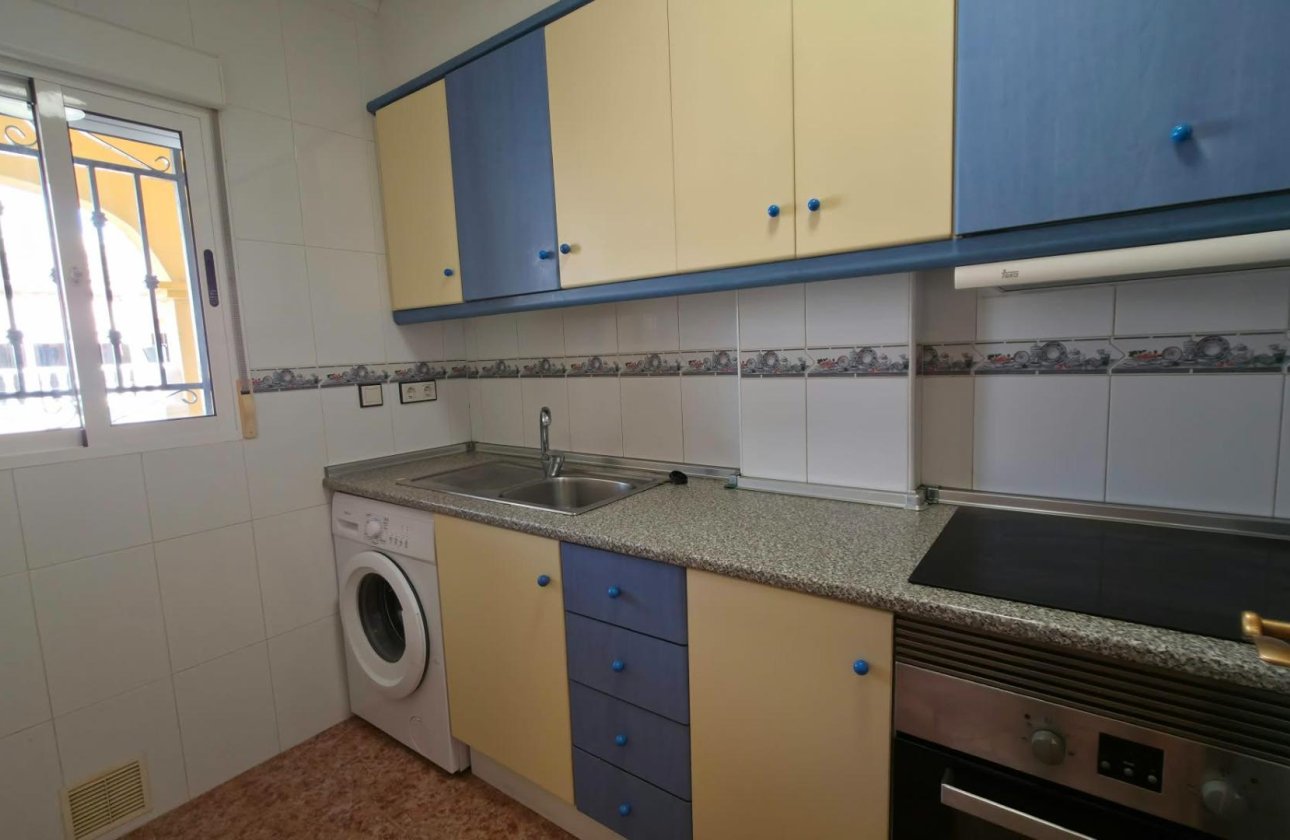 Resale - Bungalow -
Torrevieja - Los Balcones - Los Altos del Edén