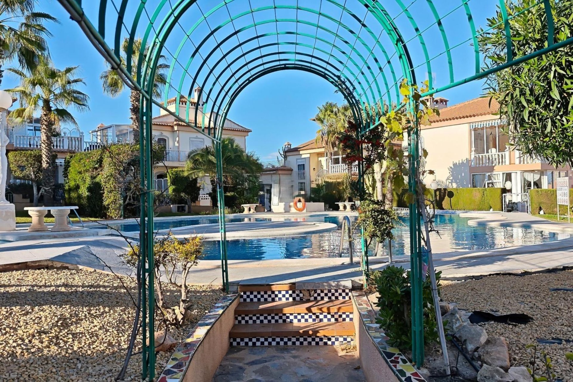Resale - Bungalow -
Torrevieja - Los Balcones - Los Altos del Edén