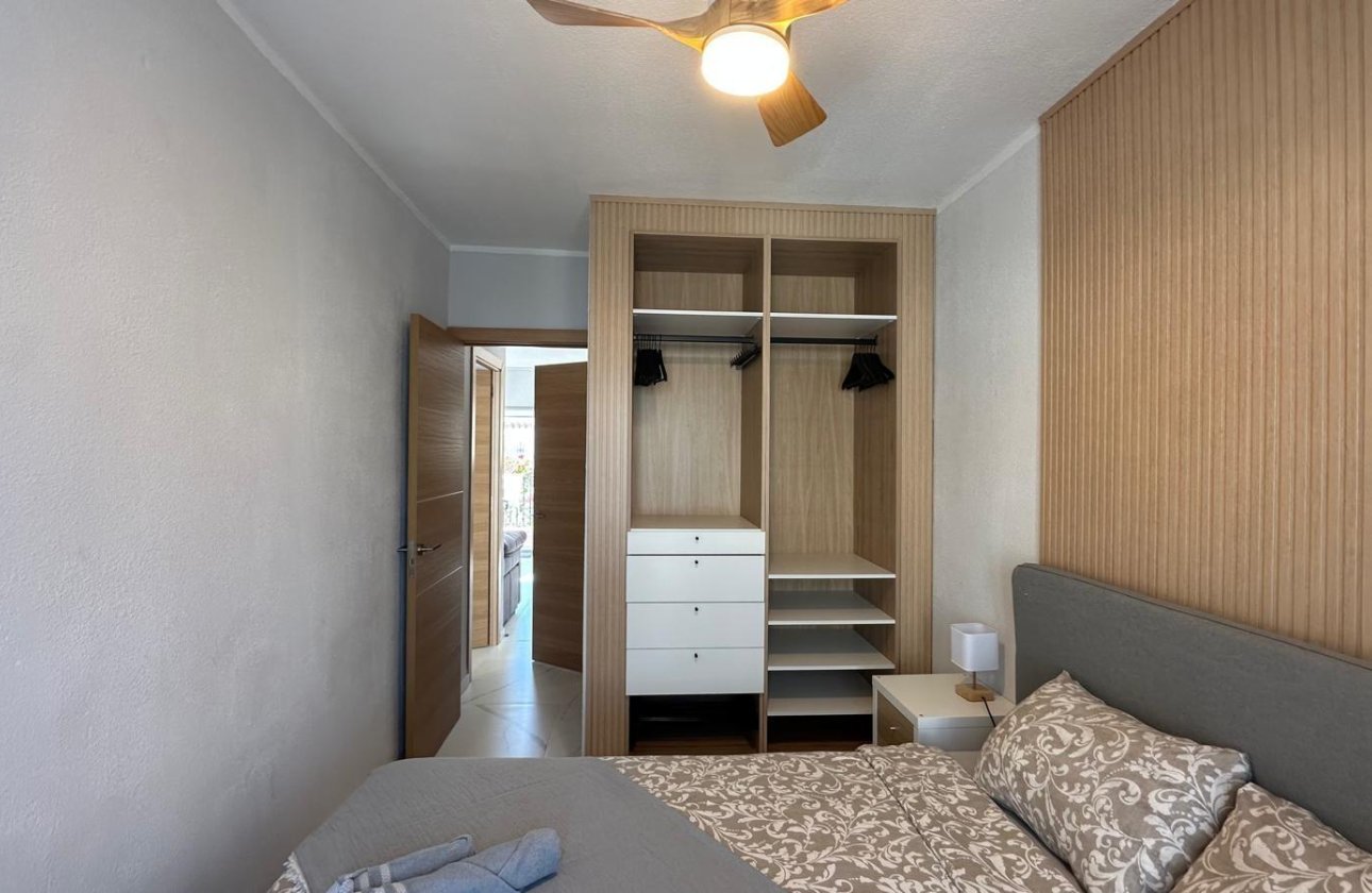 Resale - Bungalow -
Torrevieja - Los Balcones