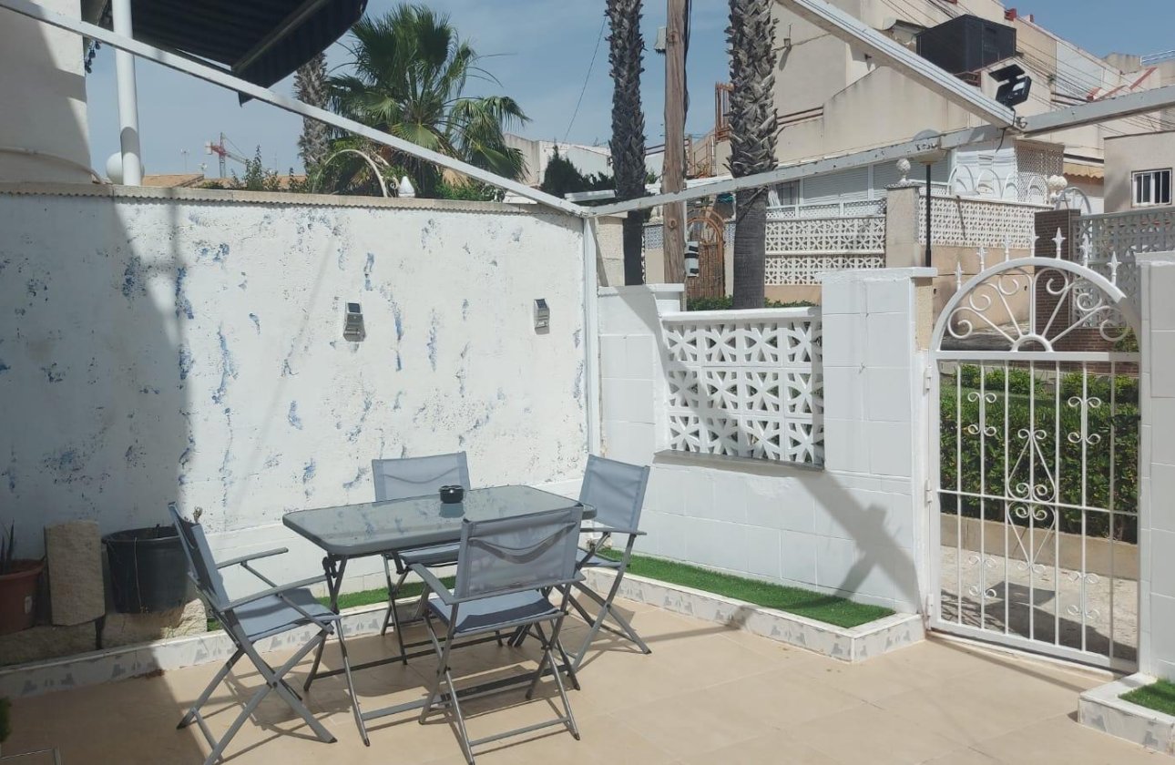 Resale - Bungalow -
Torrevieja - Los Balcones