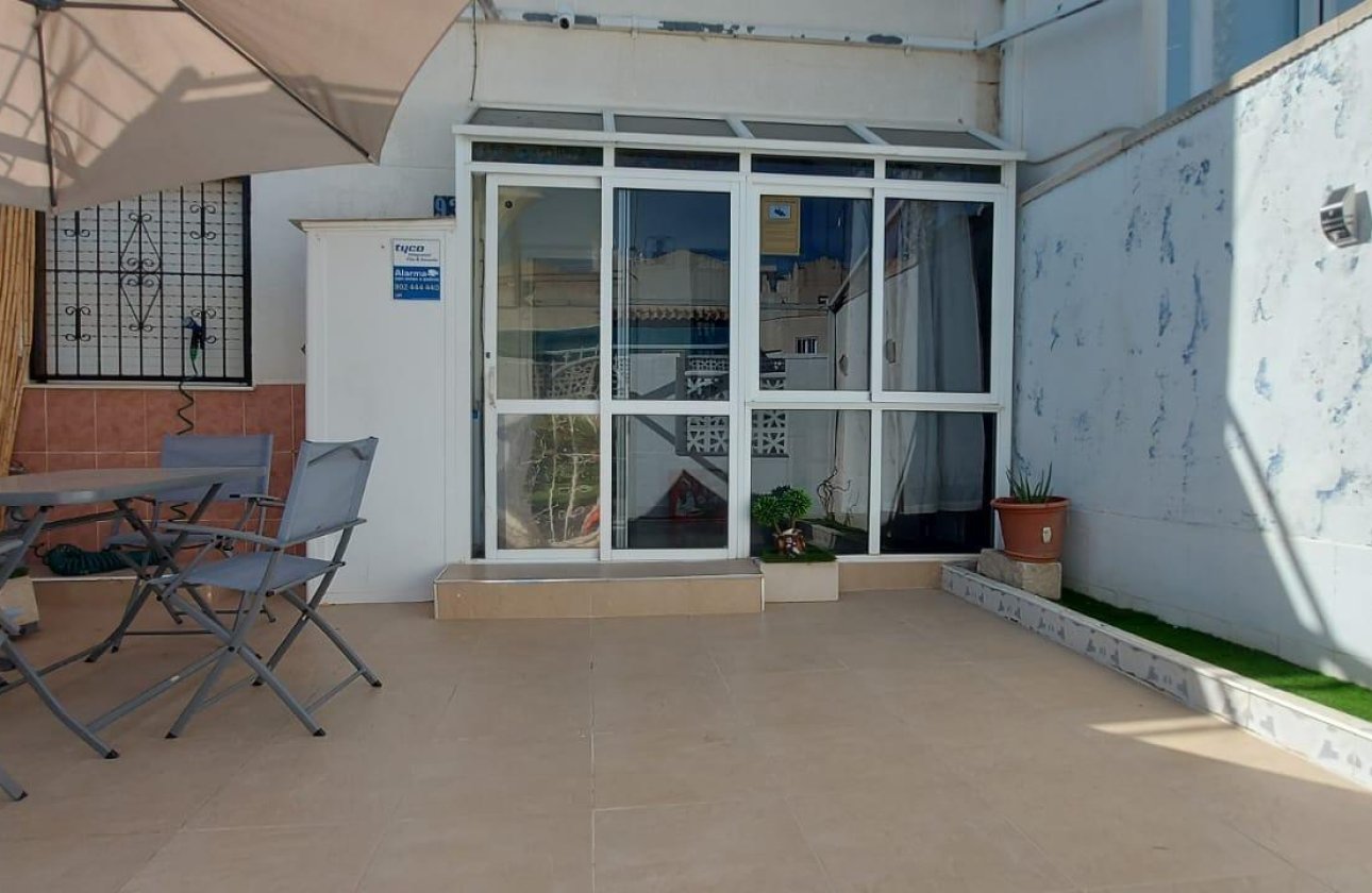 Resale - Bungalow -
Torrevieja - Los Balcones