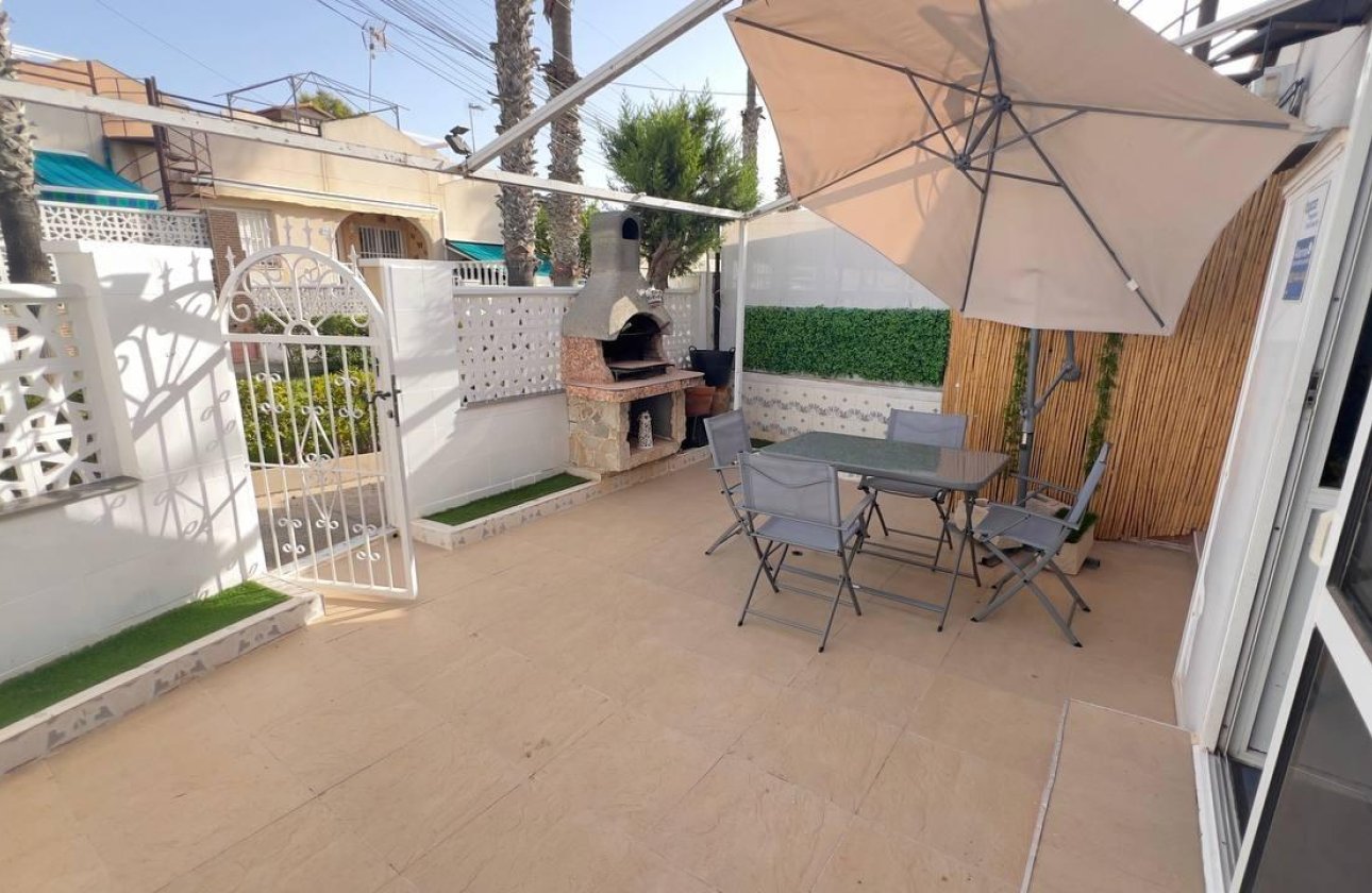 Resale - Bungalow -
Torrevieja - Los Balcones