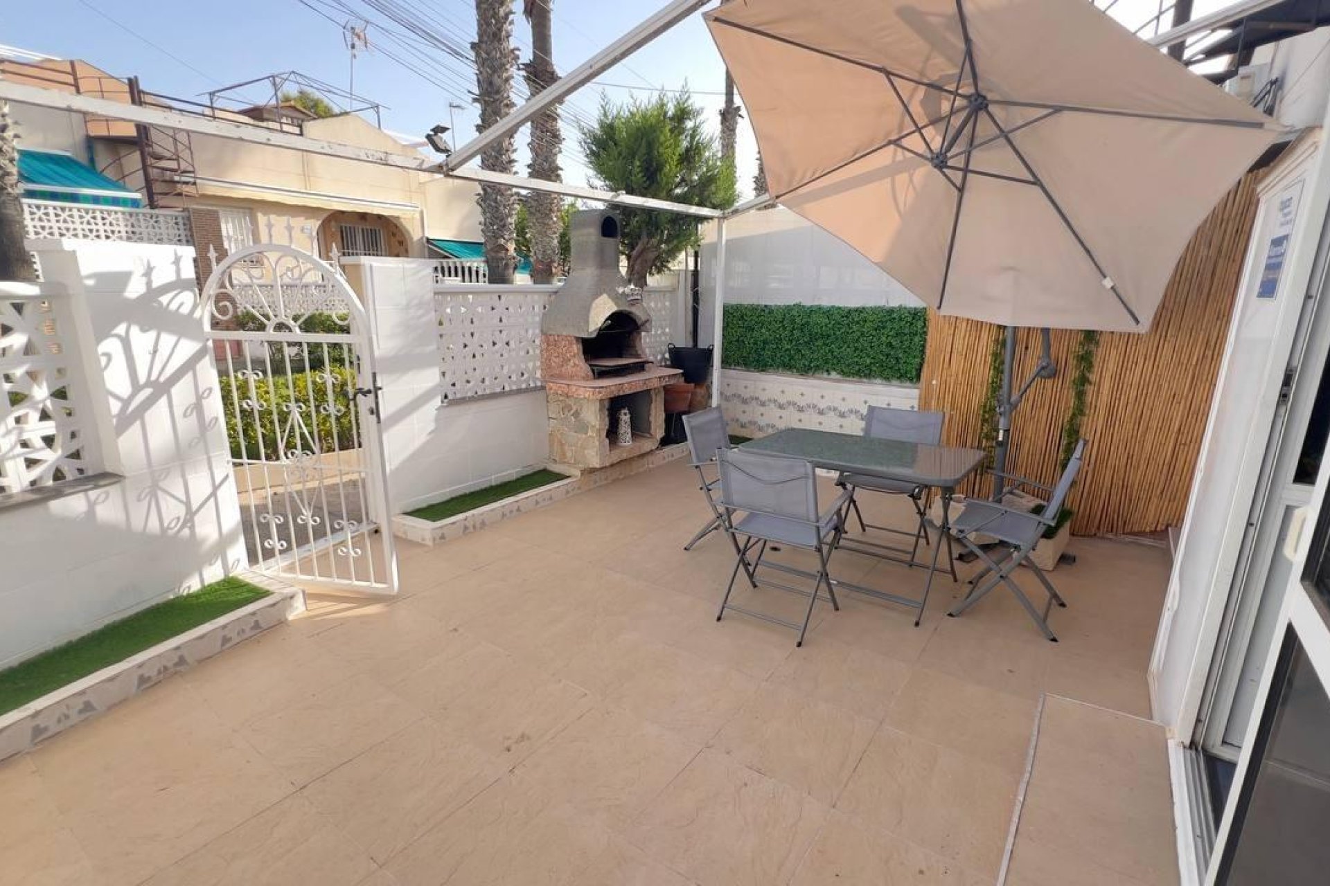 Resale - Bungalow -
Torrevieja - Los Balcones