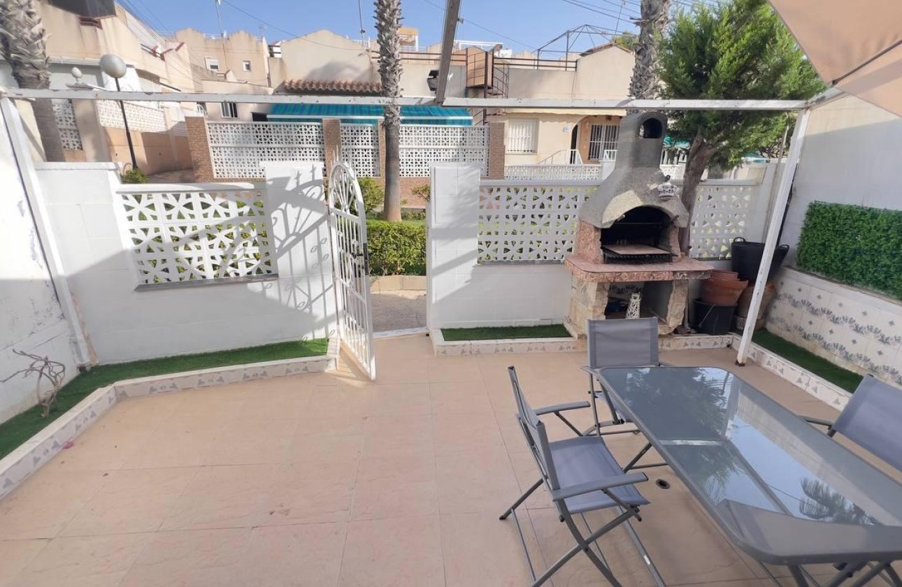 Resale - Bungalow -
Torrevieja - Los Balcones