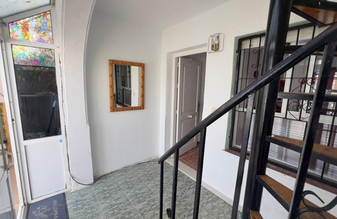 Resale - Bungalow -
Torrevieja - Los Balcones