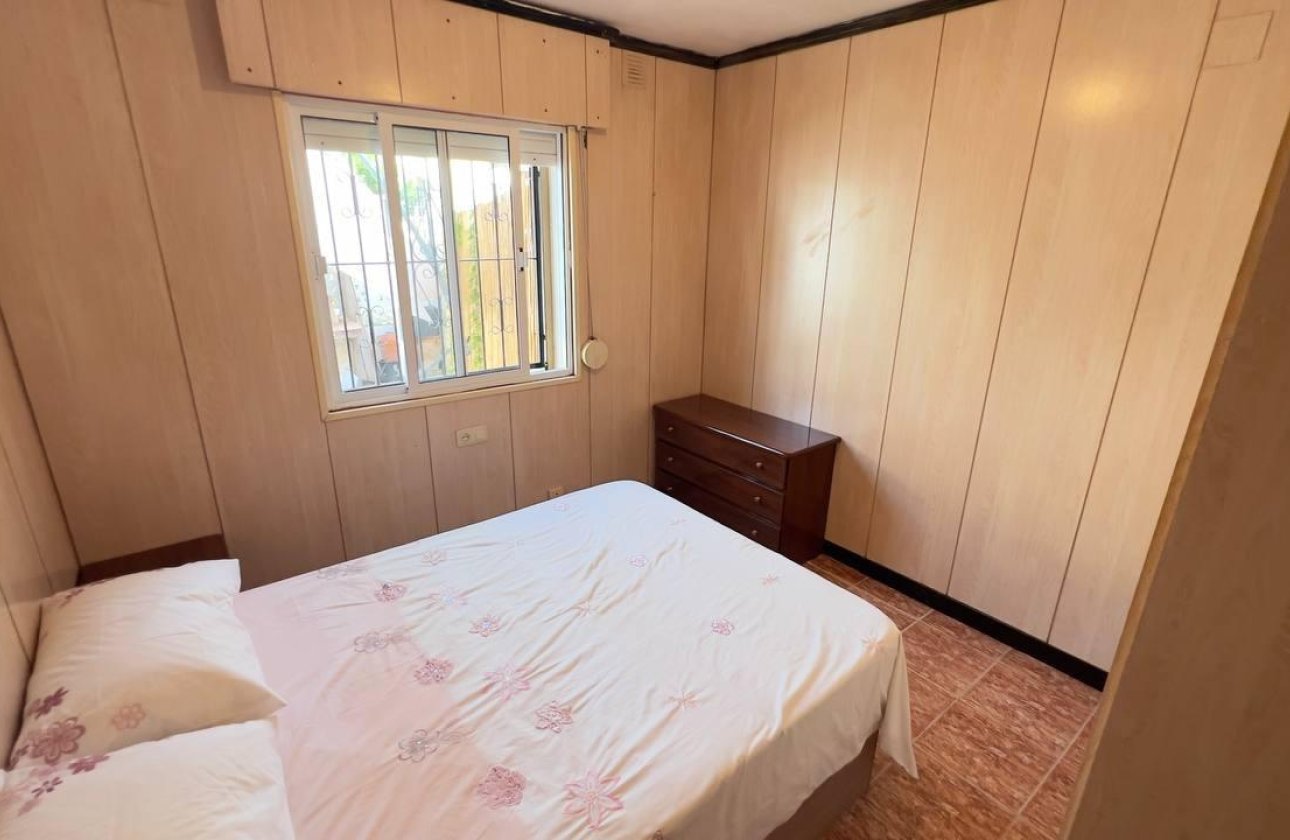 Resale - Bungalow -
Torrevieja - Los Balcones