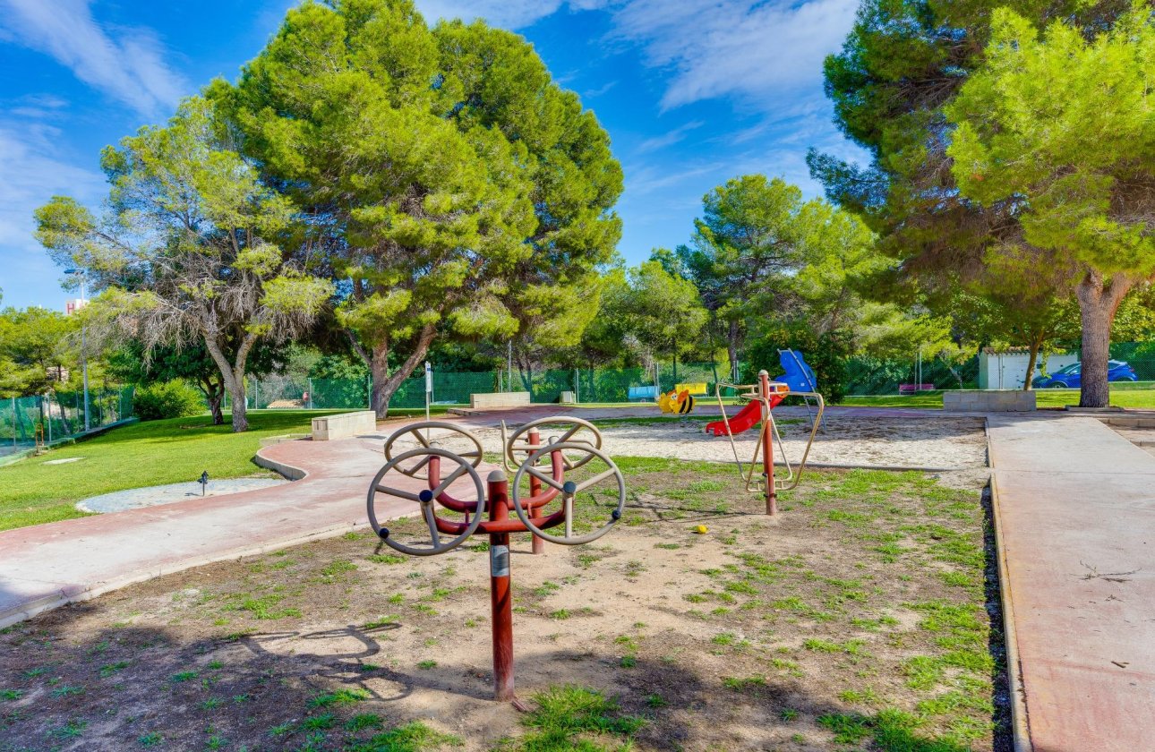 Resale - Bungalow -
Torrevieja - Los Balcones