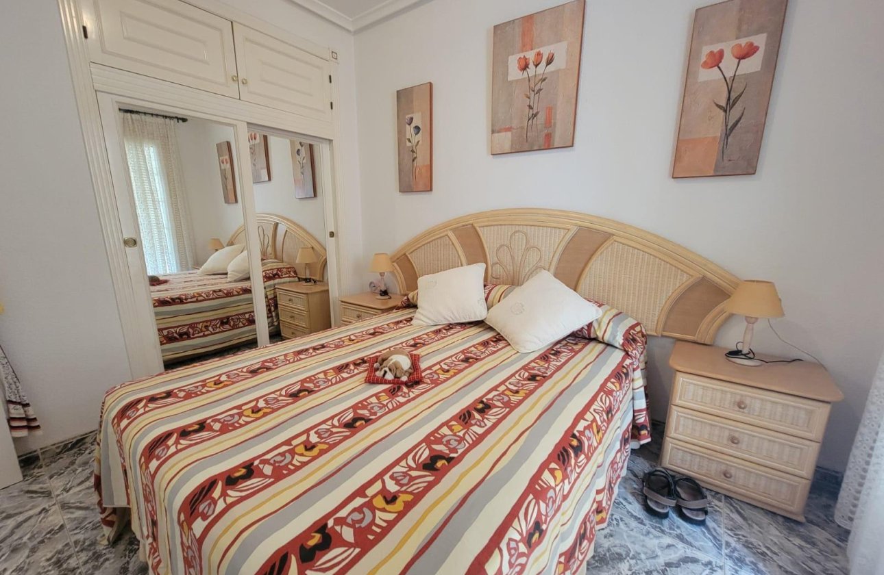 Resale - Bungalow -
Torrevieja - Los Frutales