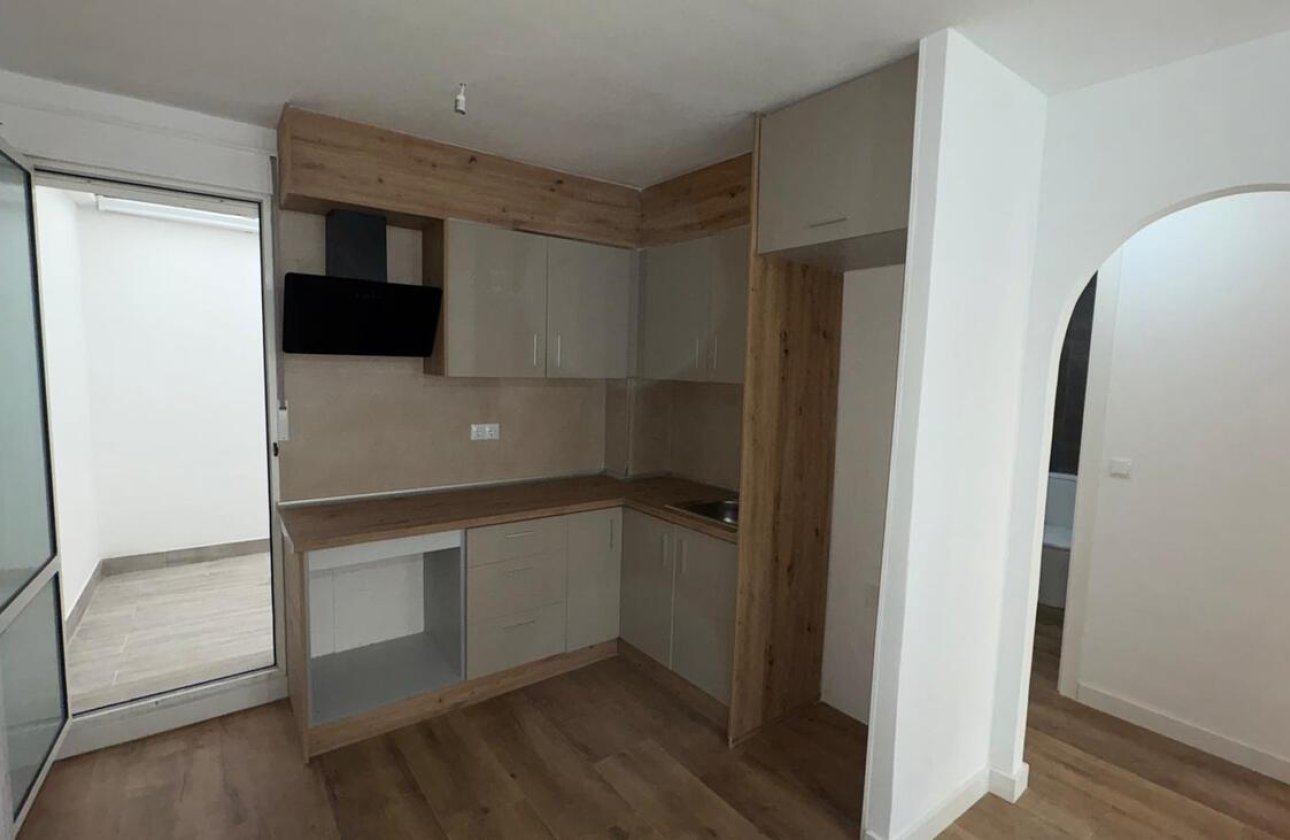 Resale - Bungalow -
Torrevieja - PARQUE DE LAS NACIONES