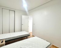 Resale - Bungalow -
Torrevieja - Playa de los Locos