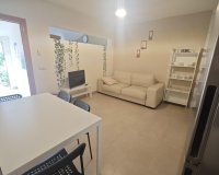 Resale - Bungalow -
Torrevieja - Playa del Cura