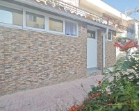 Resale - Bungalow -
Torrevieja - Playa del Cura