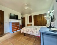 Resale - Bungalow -
Torrevieja - Punta Prima