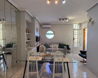 Resale - Bungalow -
Torrevieja - Punta Prima