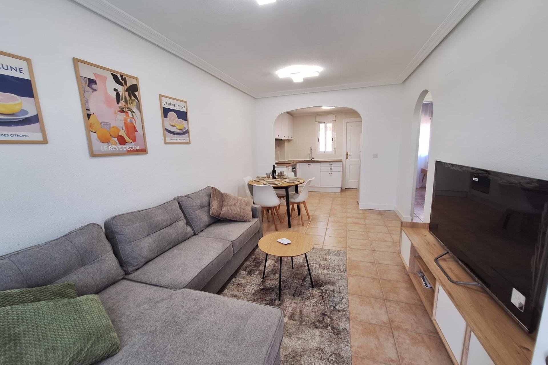 Resale - Bungalow -
Torrevieja - Sector 25