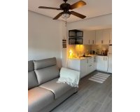 Resale - Bungalow -
Torrevieja - Torre La Mata