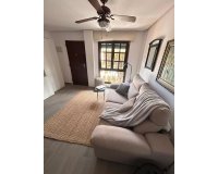 Resale - Bungalow -
Torrevieja - Torre La Mata