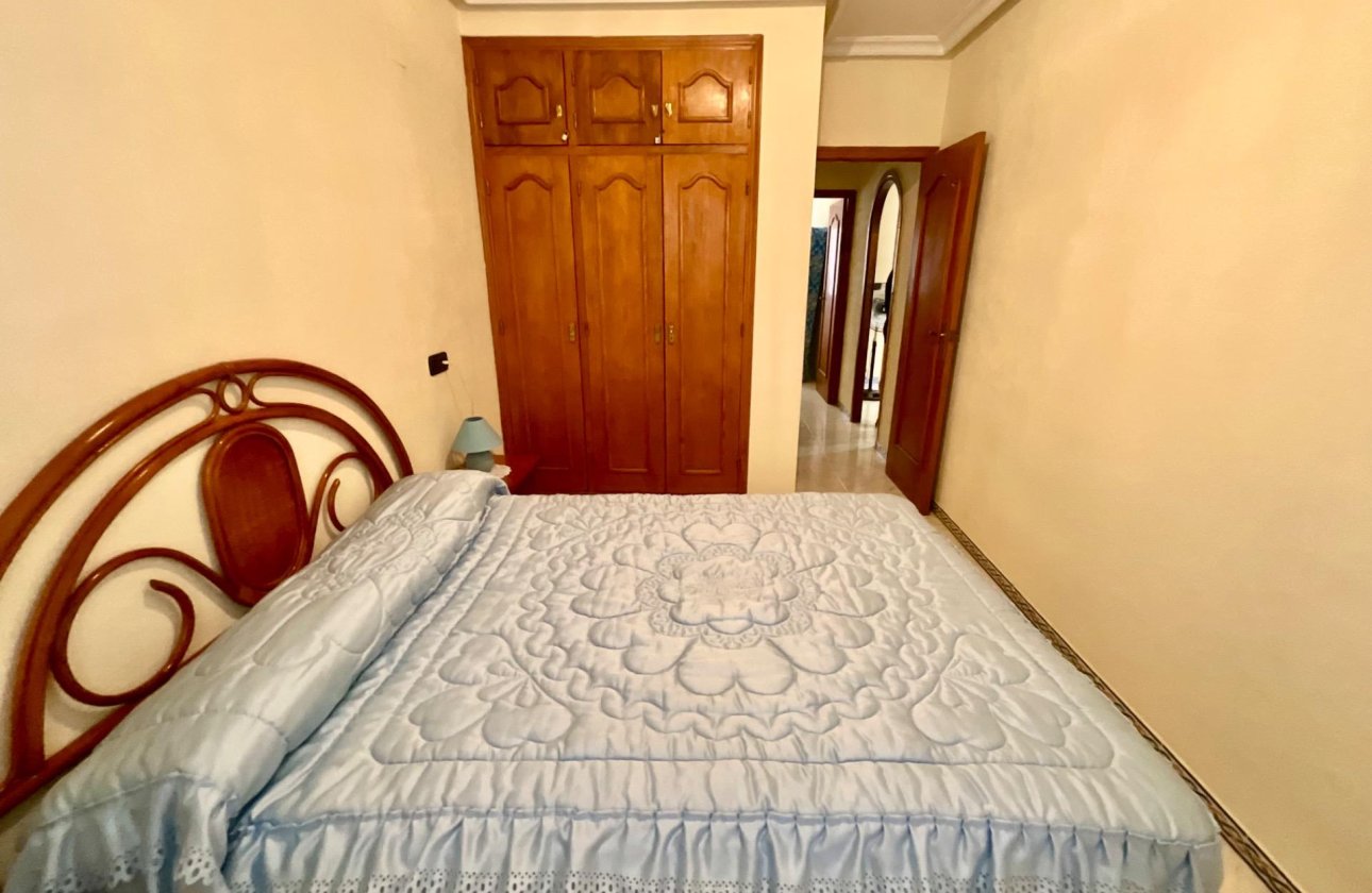 Resale - Bungalow -
Torrevieja - Torreblanca